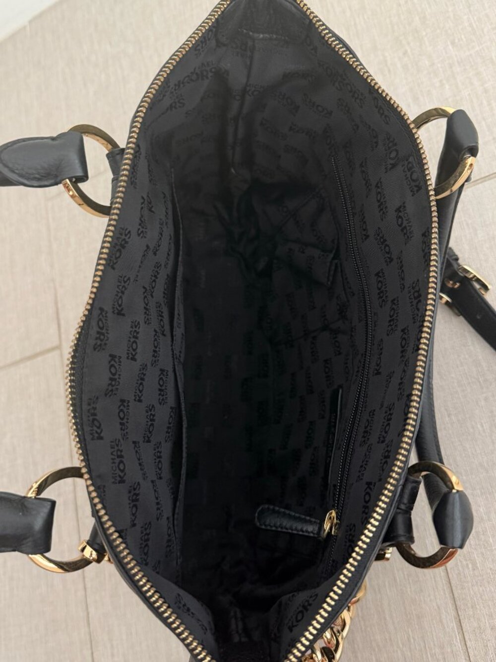 Michael Kors Medium Crossbody Tote - Picture 11 of 13